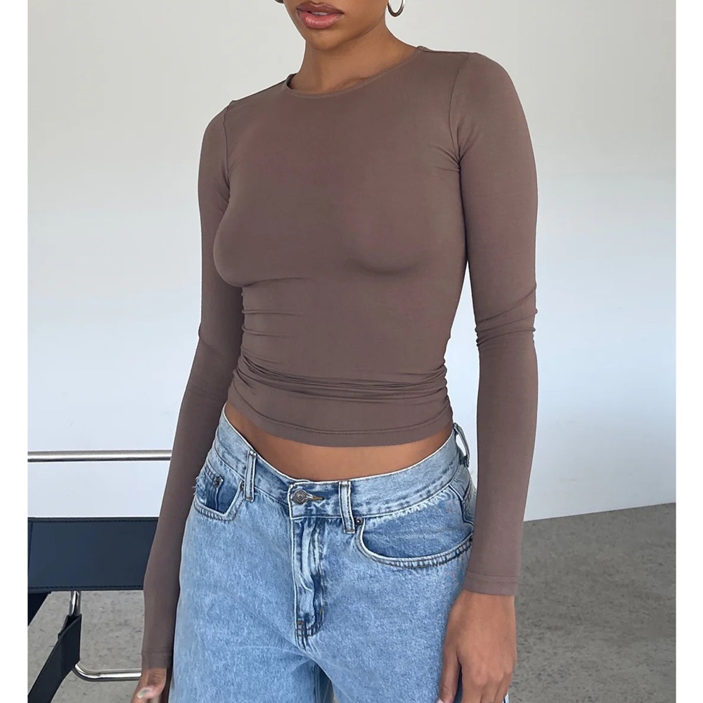 White Fox Only For Tonight Long Sleeve Top Size Small in Mocha